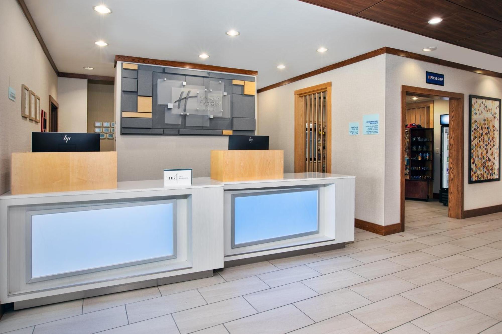 Holiday Inn Express & Suites Buffalo, An Ihg Hotel Kültér fotó